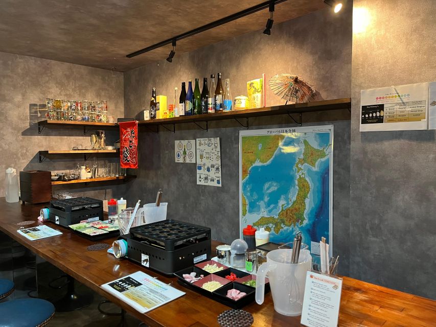 Osaka Sake Tasting with Takoyaki Cooking - Eating and tasting in the right order