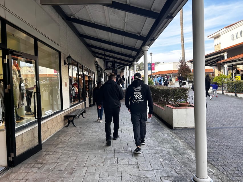 Outlet Shopping and Yatai Tour - Why this Tosu and Hakata pairing works