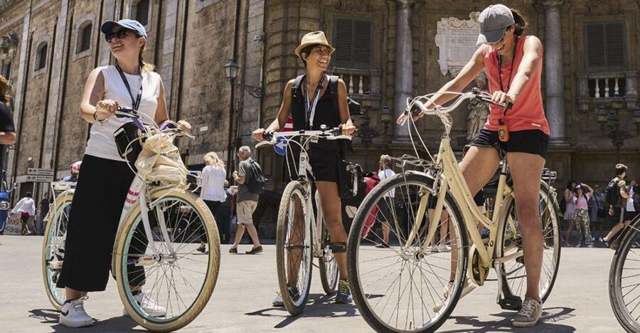 Palermo: Guided Bike Tour with Street Food Tasting - Meeting the city near the central station