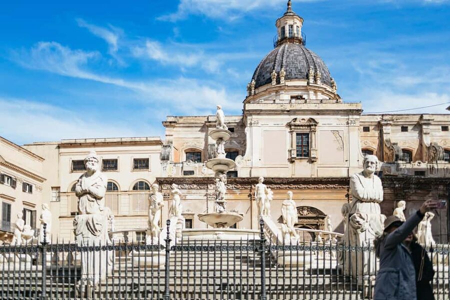 Palermo: Street Food and History Walking Tour - From Piazza Beati Paoli to Palermo Cathedral