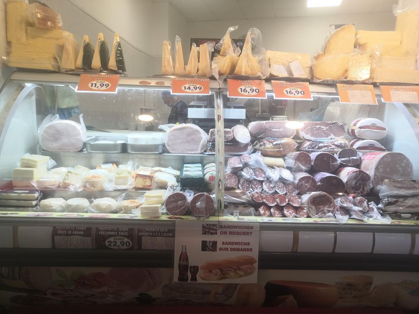 Palermo: Street Food Walking Tour at Sunset - Arancine and Palermo’s serious snack culture