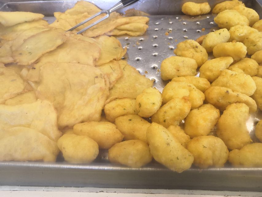 Palermo: Street Food Walking Tour at Sunset - A sweet finish with granita, cannoli, or gelato