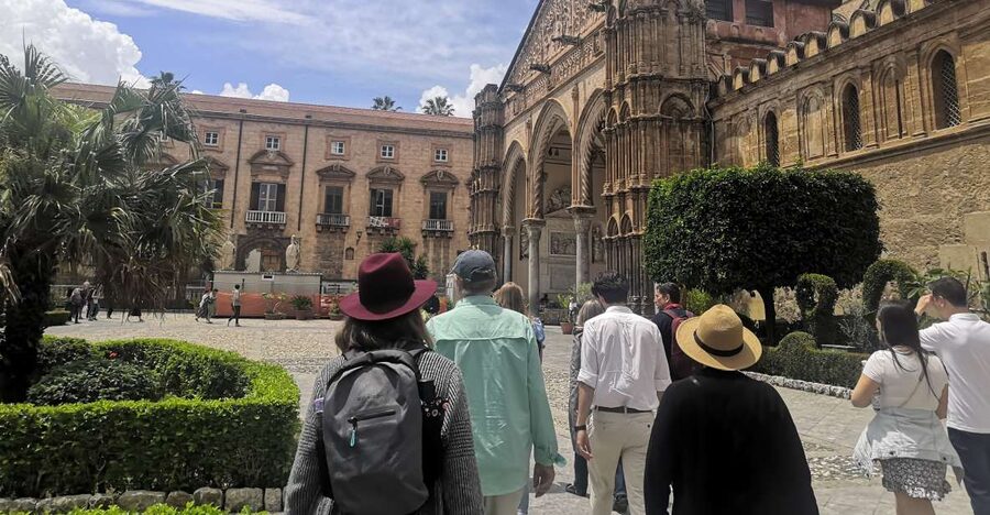 Palermo: Street Food Walking Tour with Local Guide & Tasting - Starting at Teatro Massimo
