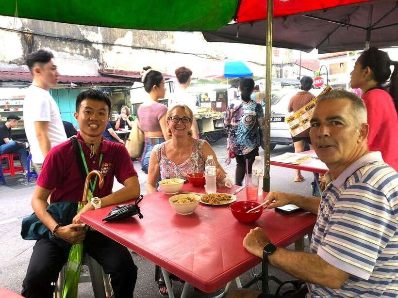 Penang Island: Street Food Walking Tour - Watching a 50-year popiah craft