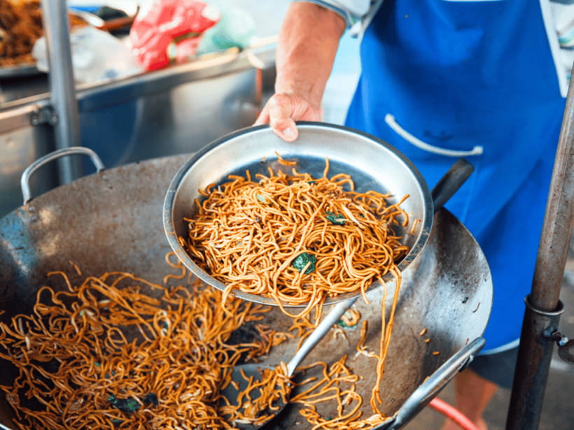 Penang: Trishaw Ride and Hawker Center Food Tour - Who should book this three-hour tour?