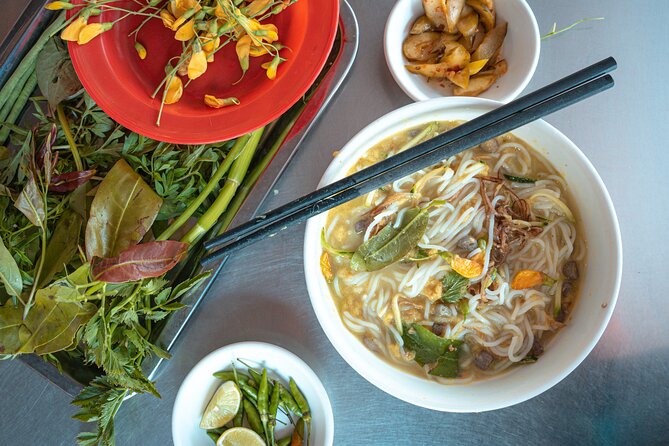 Phnom Penh’s Culinary Underground: Local Food Tour by Tuk-tuk - Who should book this evening