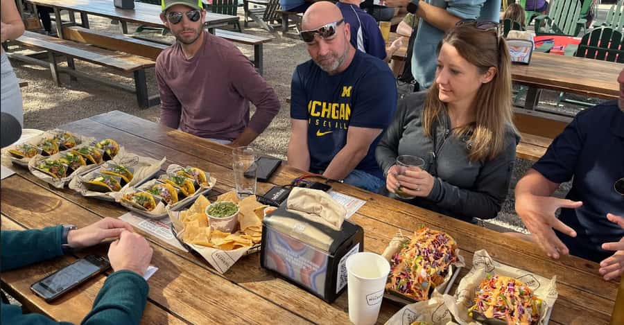 Phoenix: Tacos and Murals Tour - Reading Phoenix through its murals