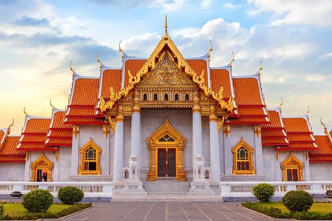 Photo Perfect Bangkok Heritage Cruise Tour : Wat Arun & Wat Pho - Wat Pho and the reclining Buddha