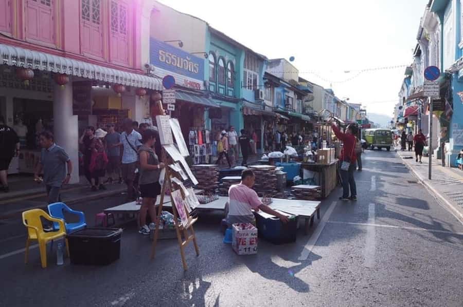 Phuket: Old Town + ATV 30Min Zipline 15Pform + Night Market - Cashew factory and souvenir shop: useful, but know what they are