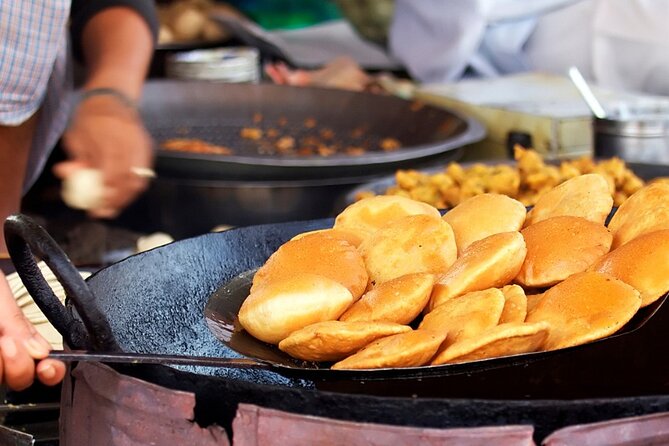 Pink City Plates: Food Walk Through Jaipur’s unique Eateries - Pani puri, heeng ki kachori, and Mohan thal