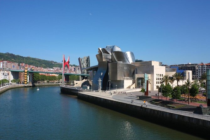 Pintxo and Tapas tour with local Food Expert - Why this small Bilbao food walk works