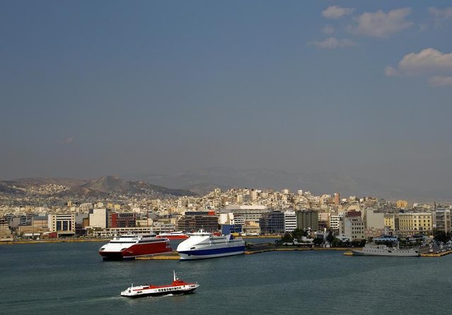 Piraeus Street Food Walking Tour - Key things to know before booking