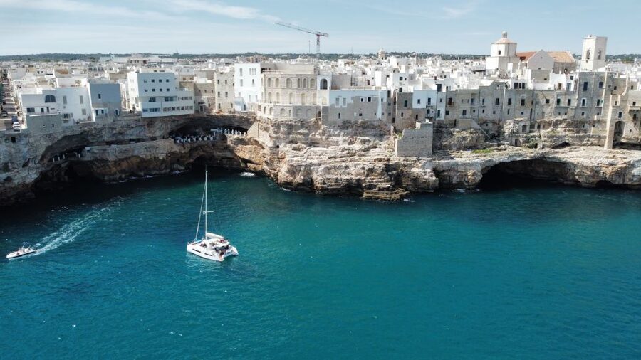 Polignano a Mare: Catamaran Tour with Aperitif & Local Food - Timing, weather, and what to bring