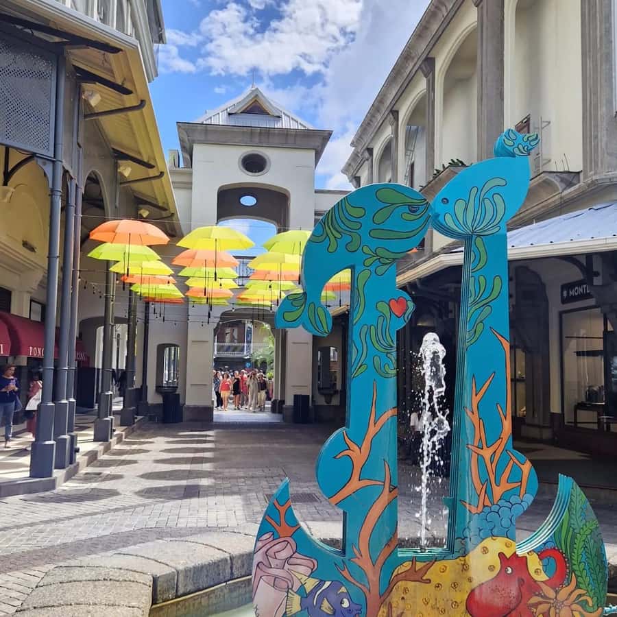 Port Louis: City Tour with Street Food Tasting - Ancient Buildings Beside Modern Towers