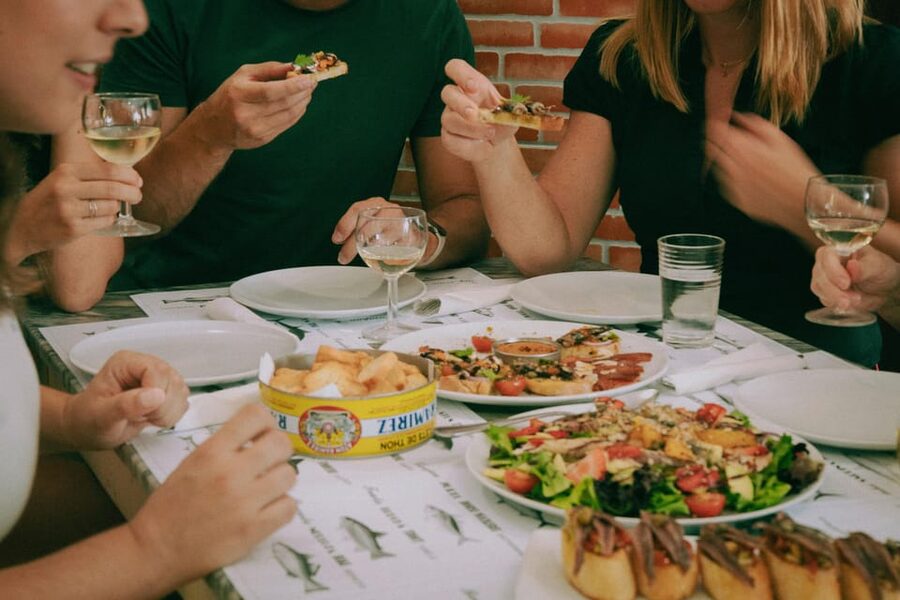 Portimão: Guided Local Food Tour - Key points at a glance