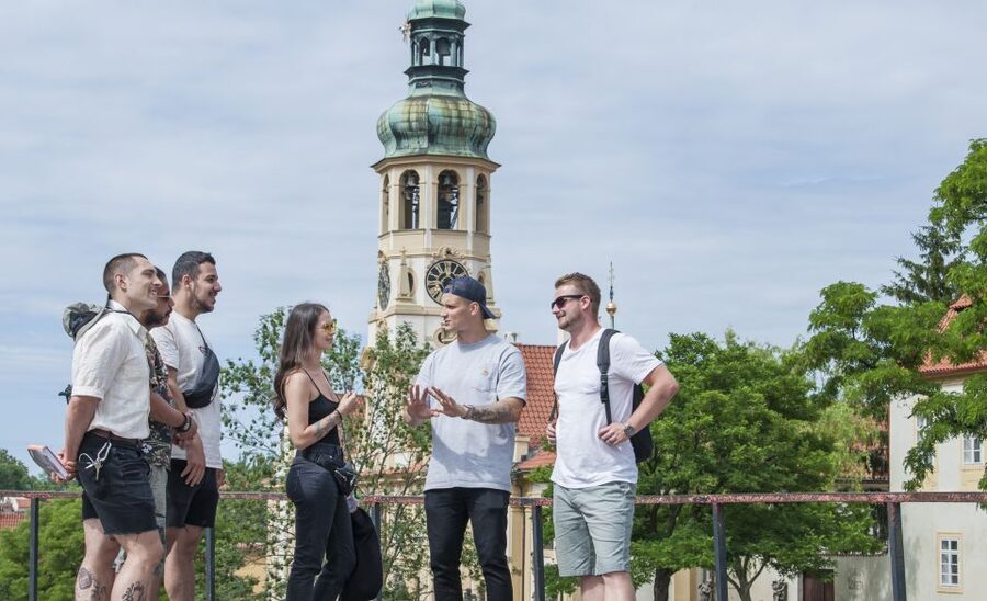 Prague: One Prague Tour with Local Food & Beer - Old Town Road: famous sights without marching in a crowd