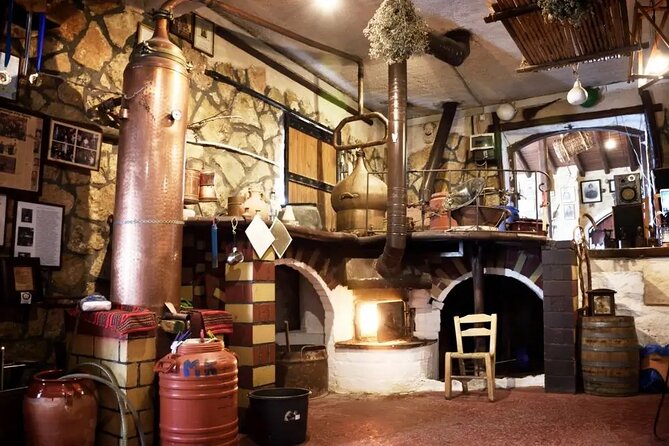Premium Cretan Olive Oil Tasting, Wine, Raki and Local Food Tour - Should you book it?