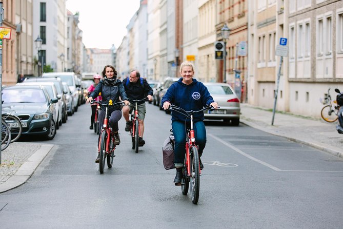 Private Berlin Street Food Tour by Bike - A pause at Prater Beer Garden