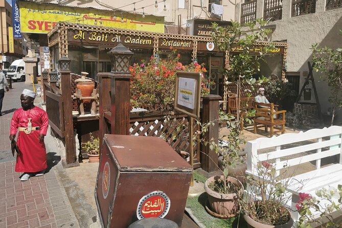 Private Dubai Street Food Tour . - The gold souk and a different side of Old Dubai