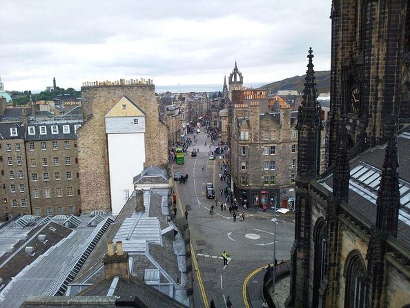 Private Edinburgh Street Food Walking Tour - Key points at a glance