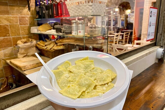 Private Florence Food Walking Tour with Wine and Food Tastings - Mercato Centrale, Florence’s food crossroads