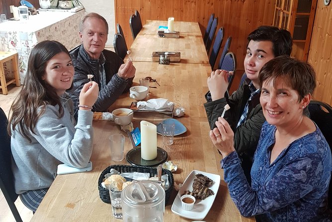 Private Food Walking Tour in Reykjavik - What the guides add to the food
