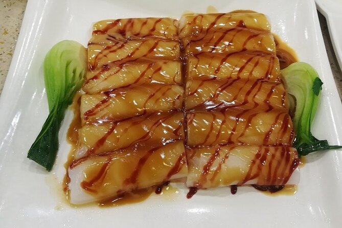 Private Guangzhou Food Tour Michelin Restaurant&Local Food Market - Huacheng Square and the modern Guangzhou skyline