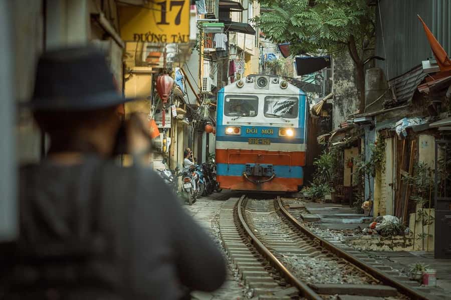 Private: Hanoi Street Food Exploration and Train Street Trip - Street stalls, family eateries, and the value of informal dining