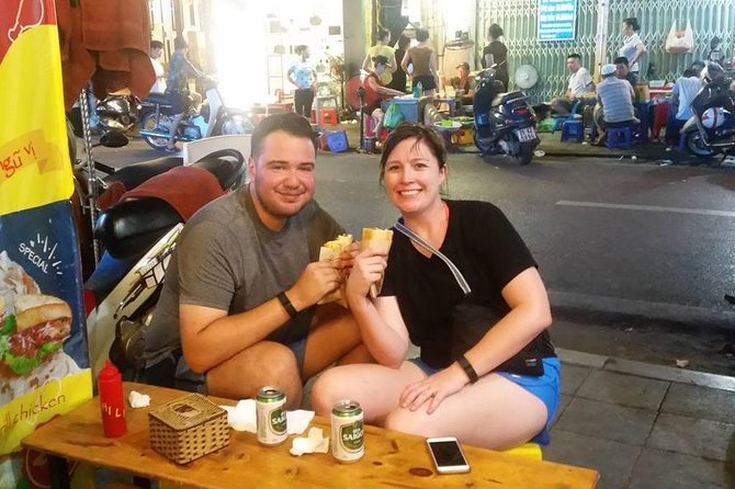 Private Hanoi Street Food Walking Tour With Real Foodie - Meeting your guide in Hanoi’s Old Quarter