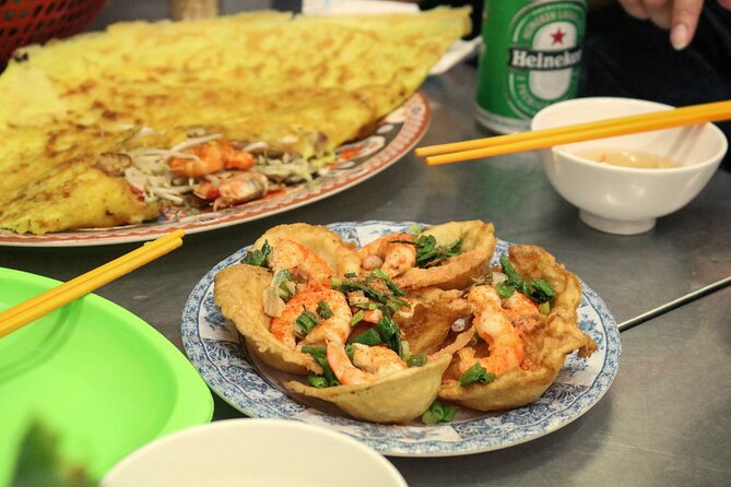 Private Local Food 4-hour Scooter Tour in Ho Chi Minh City - Hu tieu begins the food trail