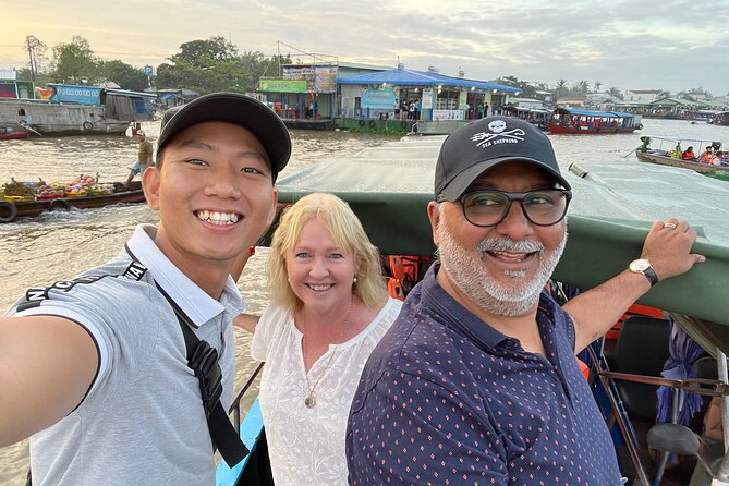 Private Scooter Street Food Tour in Saigon with 11 Tastings - Bánh xèo and bánh khọt at 335/5