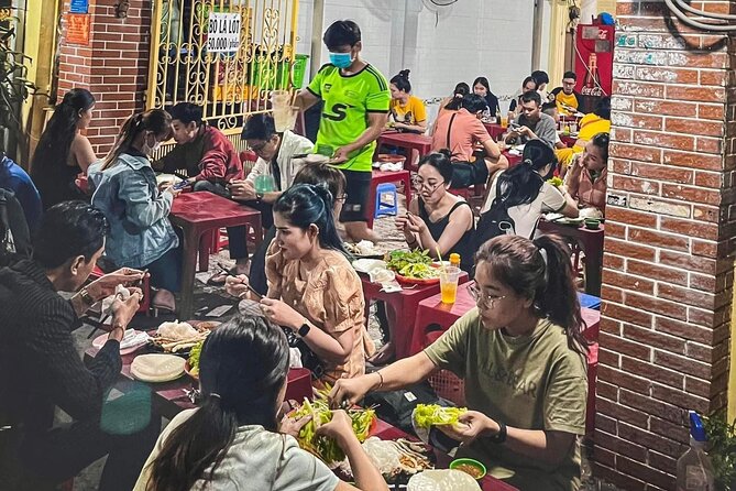 Private Street Food Tour by Motorbike/Car with Local Students - Sugar cane drink and sweet finishes
