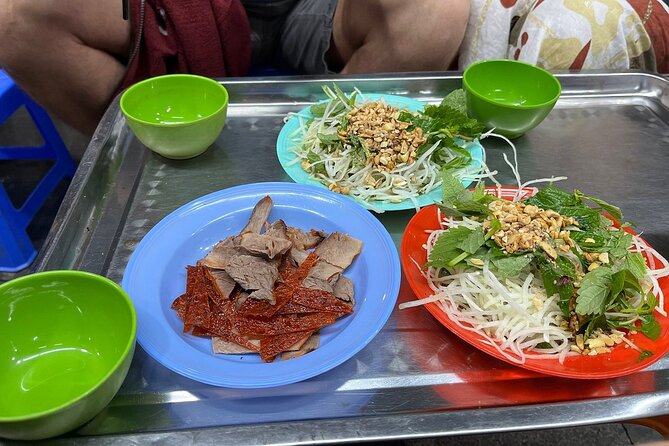 Private Street Food Tour with a Local Food Guide - Pho 10 Ly Quoc Su: beginning with Hanoi’s essential bowl