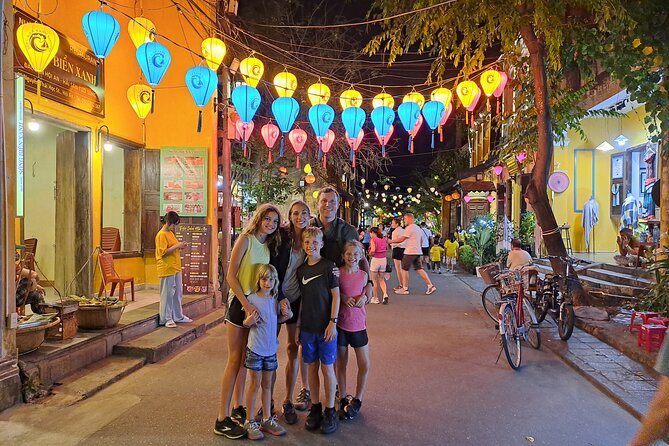 PRIVATE TOUR Marble Mountains-Hoi An Old town-Night Market-Boat - From Da Nang to Marble Mountains at 3 pm