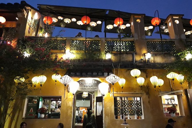 PRIVATE TOUR Marble Mountains-Hoi An Old town-Night Market-Boat - Climbing through Marble Mountains caves and pagodas