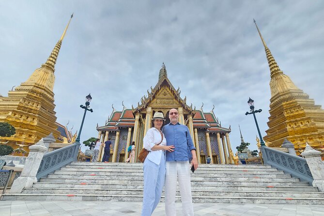 Private Tour to Grand Palace of Bangkok, Pho and Arun Temple - What the private guide changes