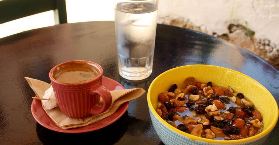 Rethymno: Private Old Town Highlights Tour with Street Food - From Venetian streets to Ottoman traces