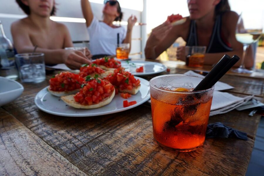 Rimini: Aperitivo & Street Food Tour Delights with a Local - Piadina, pizza, and the meaning of street food in Rimini