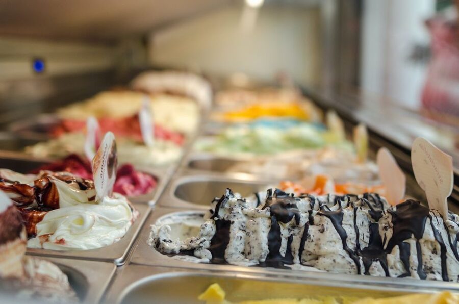 Rimini: Aperitivo & Street Food Tour Delights with a Local - The guides can shape the whole evening