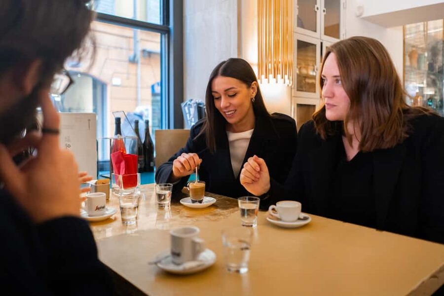 Rimini: Aperitivo & Street Food Tour Delights with a Local - What the first wine stop tells you about Rimini