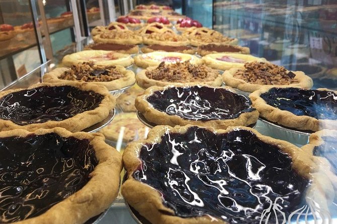 River North Food Walking Tour - Doughnut Vault starts the morning with sugar