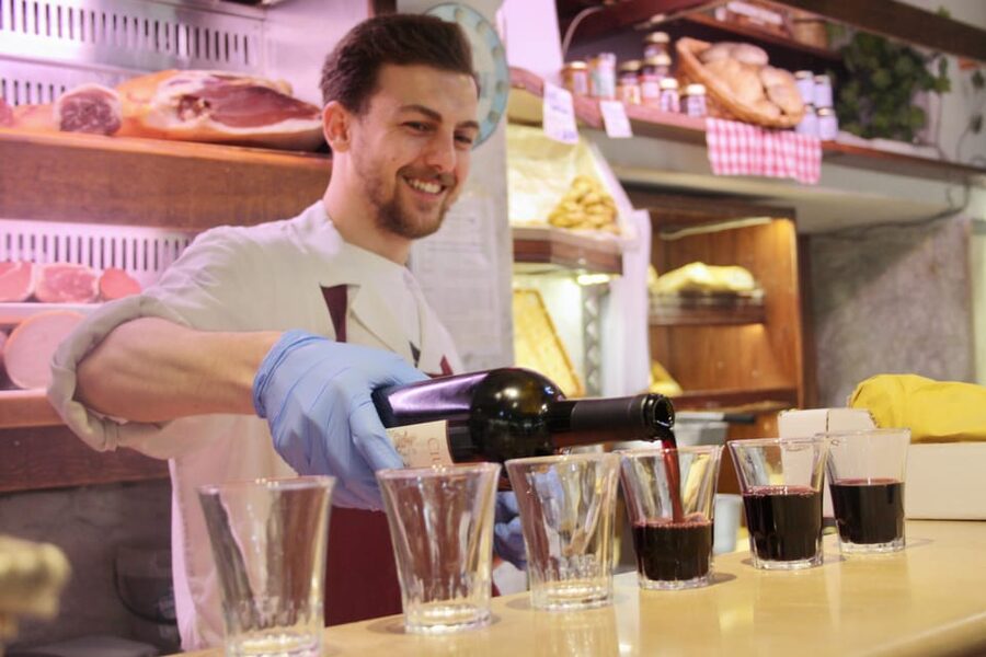 Rome: Discover Trastevere Street Food Guided Tour - Key points at a glance