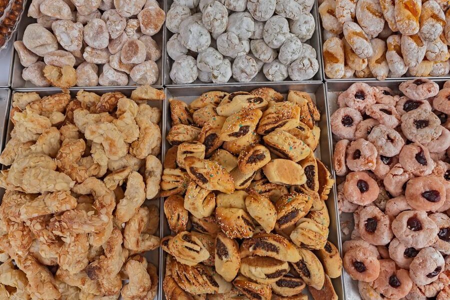 Rome: Monti Street Food Tour - Starting on Via Cavour in the heart of Monti