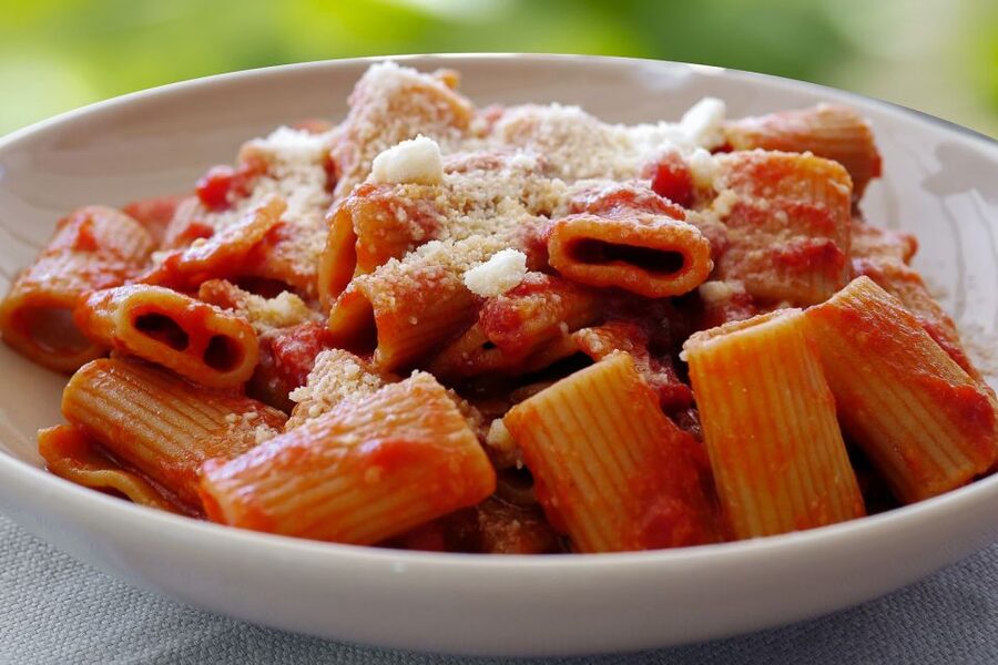 Rome: Monti Street Food Tour - Pizza al taglio and the Roman supplì stop
