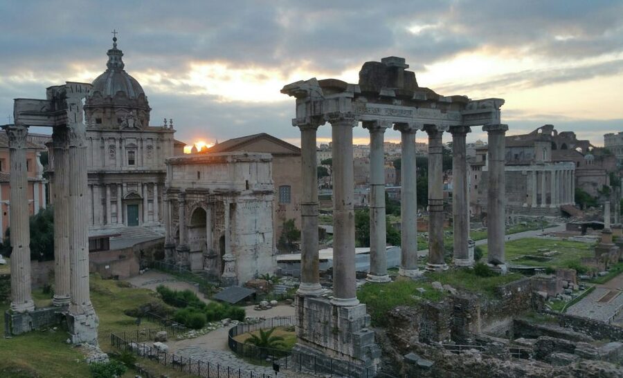 Rome: Private E-Bike Tour with Local Food - Trastevere, Testaccio, or Monti