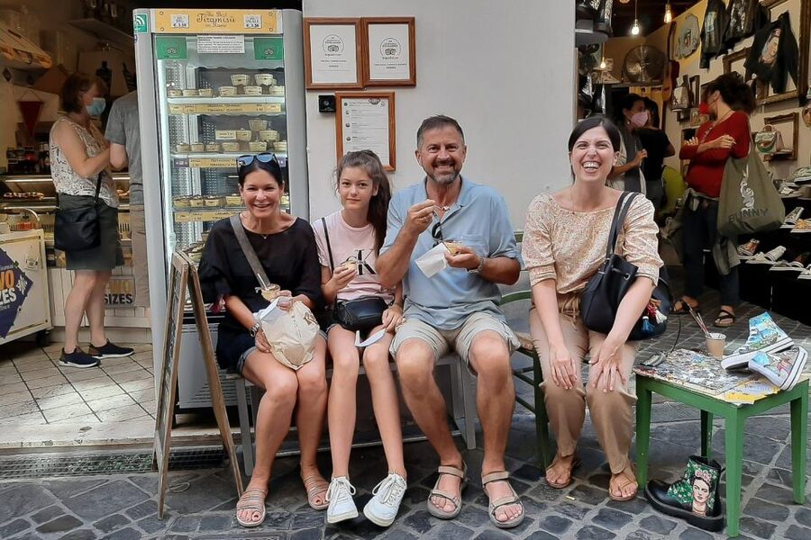 Rome Street Food: Small Group Tour in the Historic Centre - Espresso at a coffee shop established in the 1930s