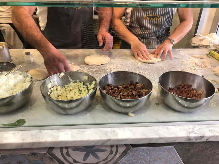 Rome: Testaccio Market Food Tour with Street Food & Wine - Meeting Duné at Piazza di Testaccio