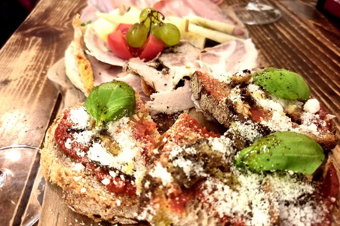 Rome: Trastevere Street Food Tour with Local Expert - Vicolo della Renella and Roman pizza