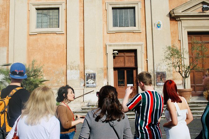 Rome: Trastevere Street Food Tour with Local Expert - Piazza in Piscinula and the first tastings