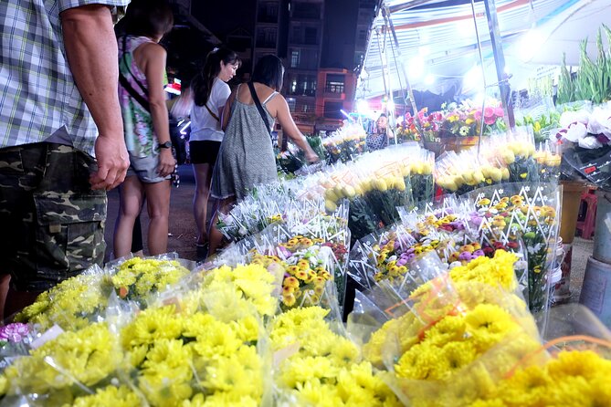 Saigon at Night Walking Street Food Tour - Ho Thi Ky Flower Market after sunset